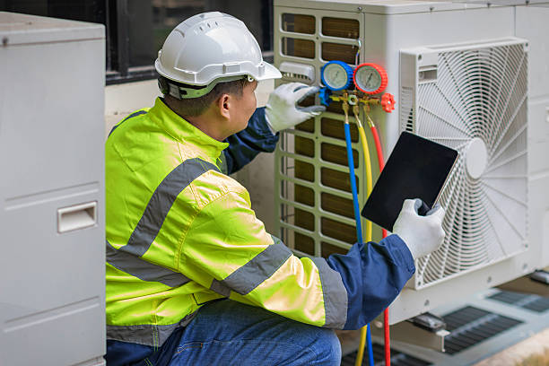 Professional Hvac technician working in Woodland, WI
